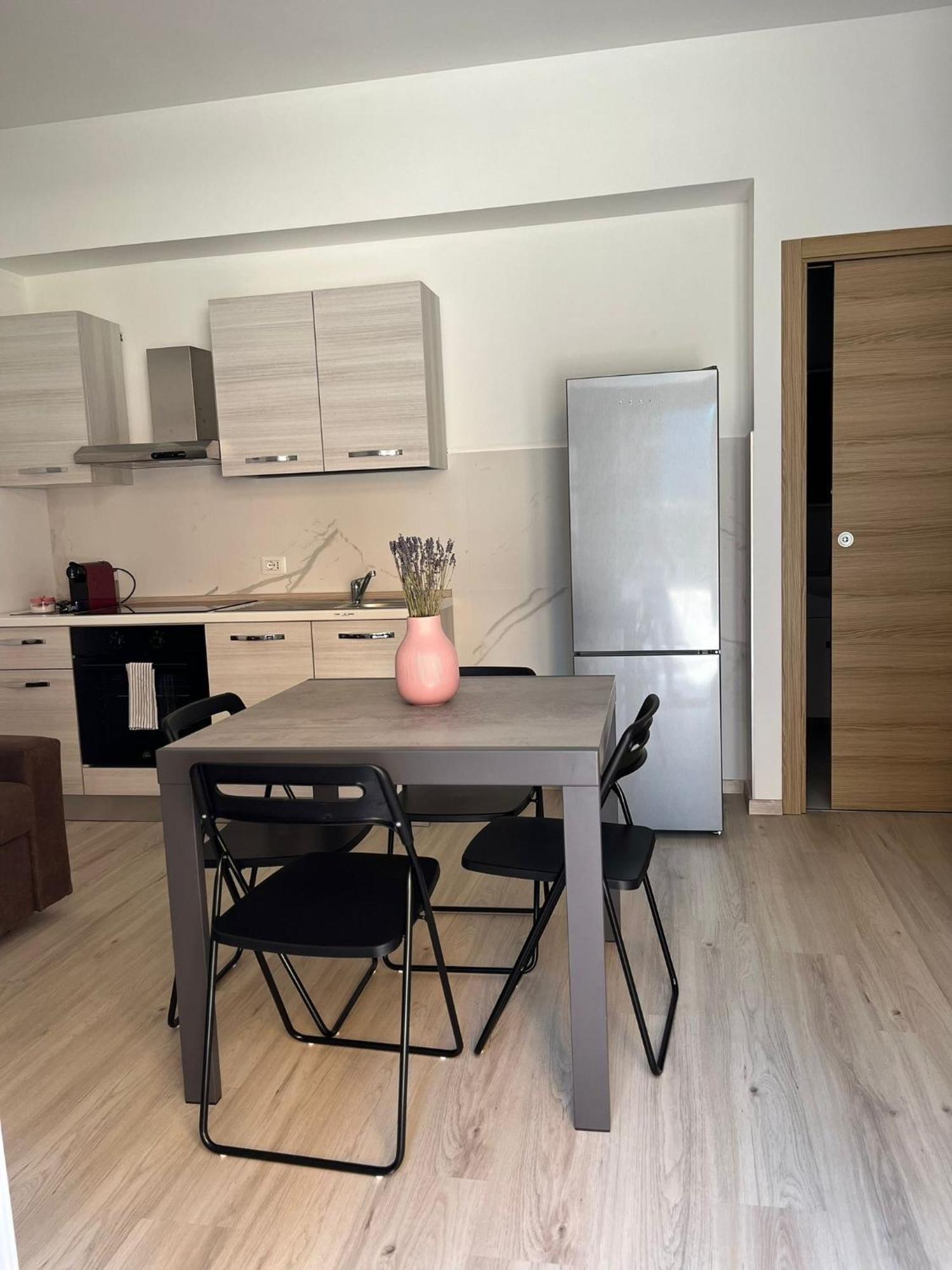 Villa Milano Apt. N. 5 — Photos 1